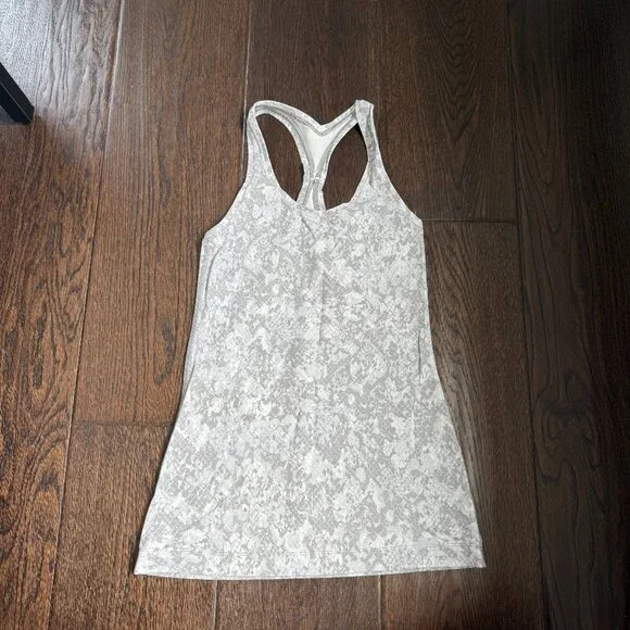 Lululemon | Racer Back Tank Top - Picture 1 of 3